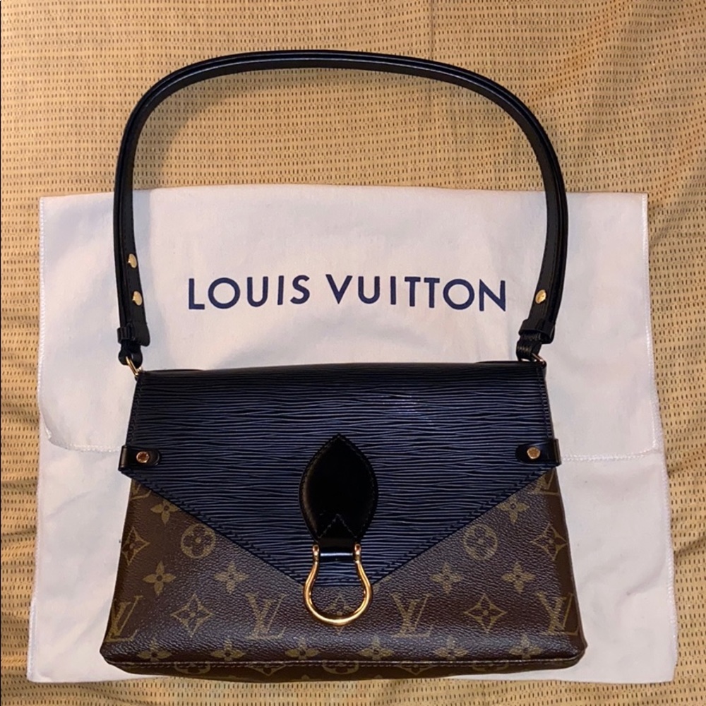 Louis Vuitton 2 in one shoulder bag & cross body